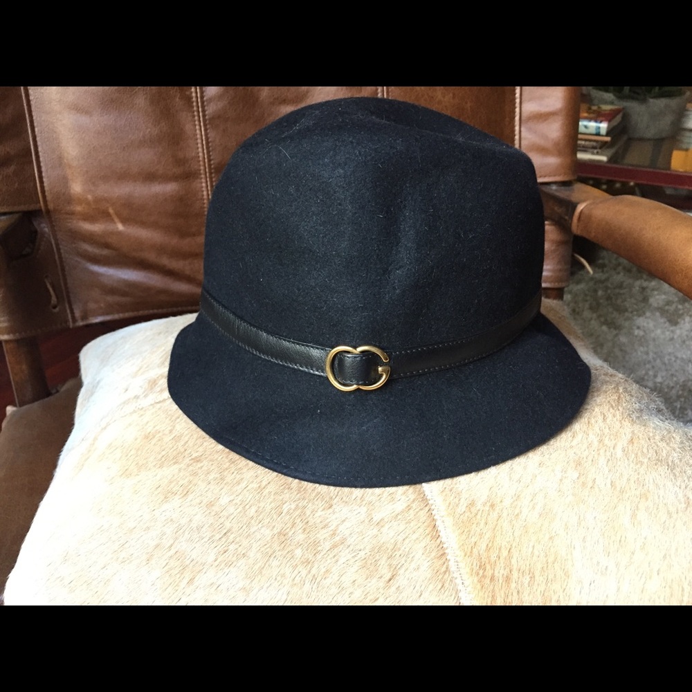 GUCCI bucket hat